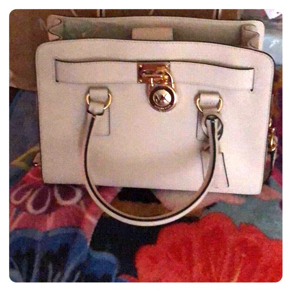 white MICHAEL KORS BRAND NEW
